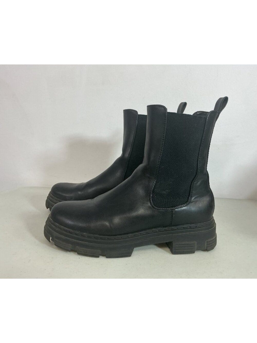 Chunky Chelsea Boots Black Ankle Lug Sole Pull On Womens 40